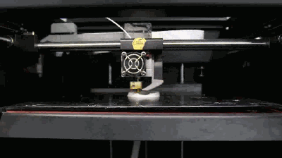 3d打印機該怎么操作?3D打印機行業(yè)發(fā)展如何?